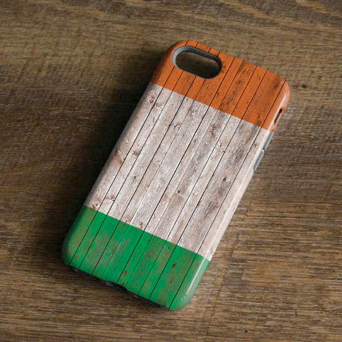 Ireland Flag Dark Wood iPhone 8 Pro Case